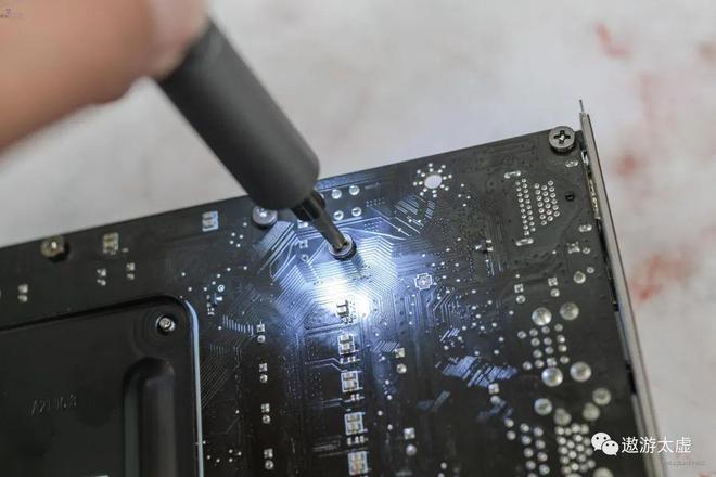 平时修理各种小东西电动螺丝刀确实更好用(图15)
