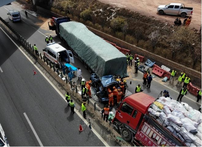 车内放什么防身工具最合适？交警：这几样随便带不用怕被罚(图5)