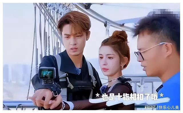 从“玉女”到“蜡烛门”遭万人唾弃起底哈妮克孜的内娱坎坷路！(图9)