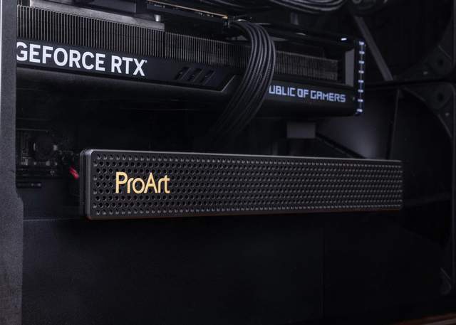 优雅的性能猛兽带你看专业创作者的电脑长什么样(图6)