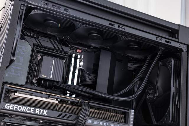 优雅的性能猛兽带你看专业创作者的电脑长什么样(图10)