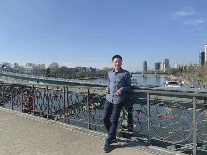 毕业于汕头金中80后汕头青年造机器人拿下数亿元融资！(图12)