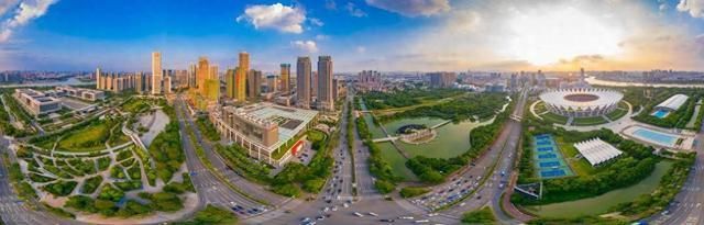 2024年30个新二线城市排行榜：佛山居首金(图1)