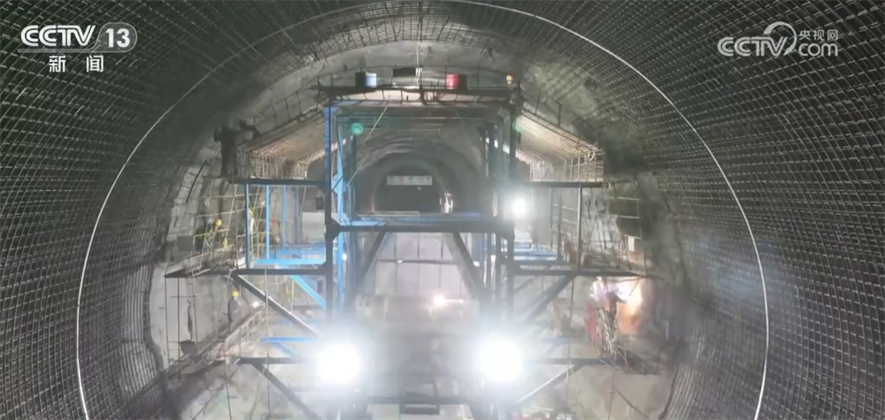 一批重大工程加紧推进、重大项目投入使用“硬核”实力彰显中国力量(图15)