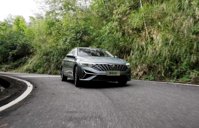 皮实可靠耐久经用!“成都造”捷达VA7正式上市(图8)