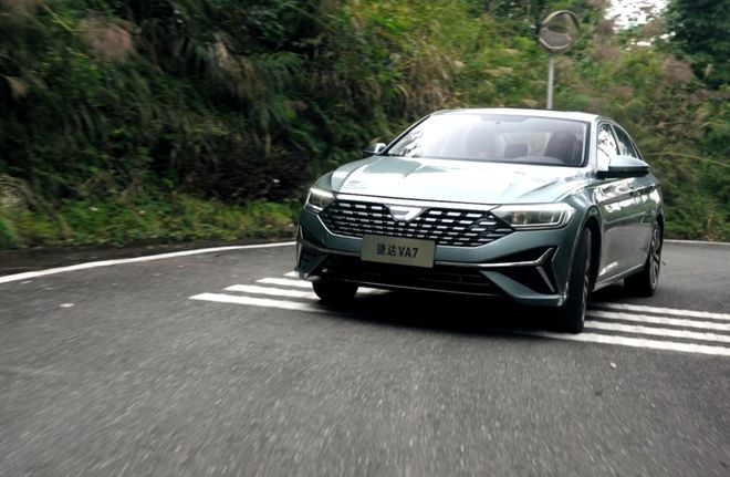 皮实可靠耐久经用!“成都造”捷达VA7正式上市(图11)