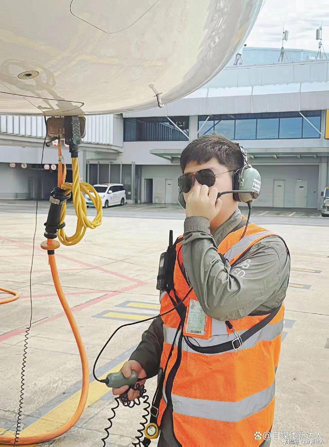 炎炎烈日下坚守蓝天的年轻力量(图3)