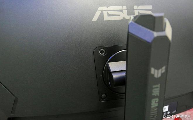 34寸2K180Hz高刷曲面屏的沉浸式体验——华硕战影34显示器评测(图10)