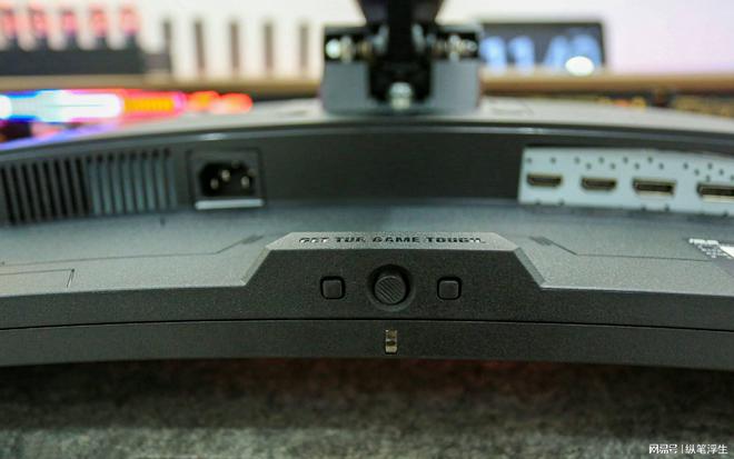 34寸2K180Hz高刷曲面屏的沉浸式体验——华硕战影34显示器评测(图15)