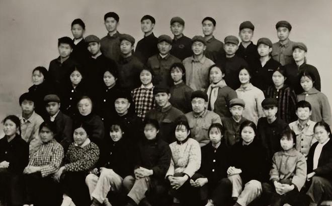 最牛死刑犯：两次越狱被判死刑逆天改命变有期徒刑他如何做到(图3)