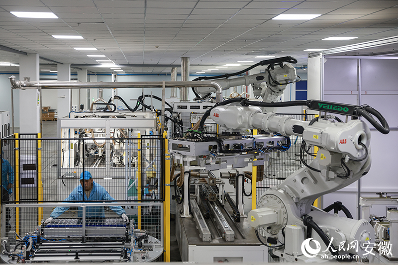 开年“链”上疾驰安徽芜湖上演“速度与激情”(图3)