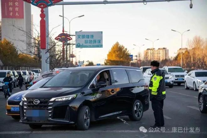 “看得见”的平安康巴什(图5)