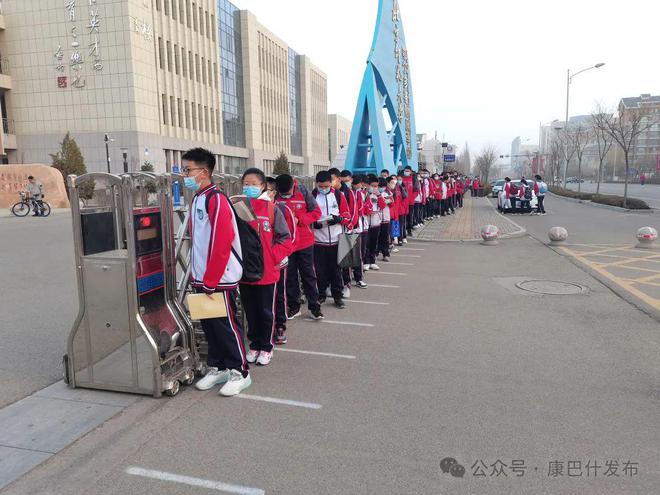 “看得见”的平安康巴什(图9)