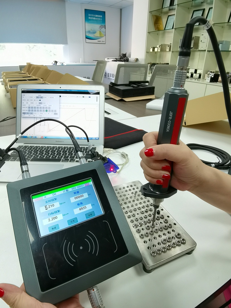 智能电动拧紧工具使用安全注意事项「详细」-坚丰股份(图1)