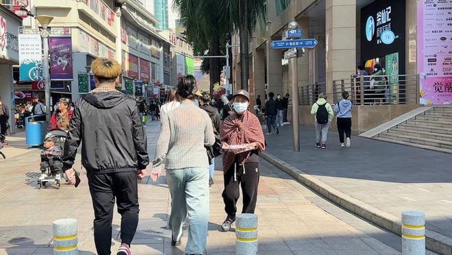 “拆窗验灰”上热搜：深圳已经“东北化”下一个广州罢了(图4)