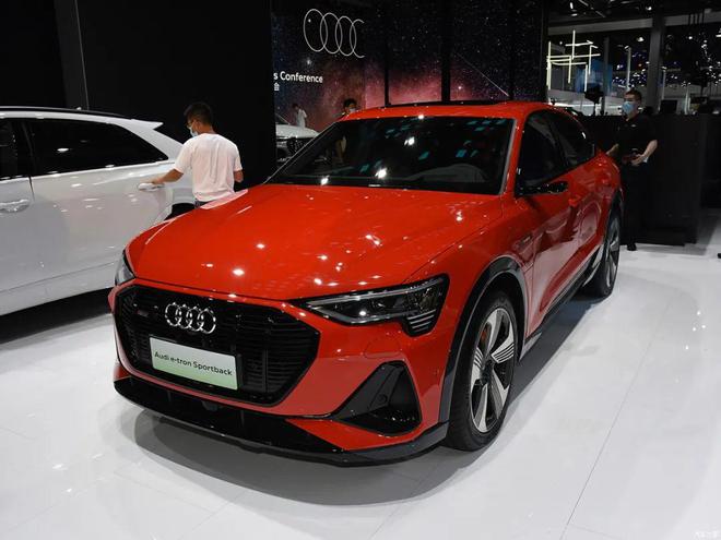 影响制动性能大众汽车召回部分进口奥迪E-TRON系列汽车(图1)