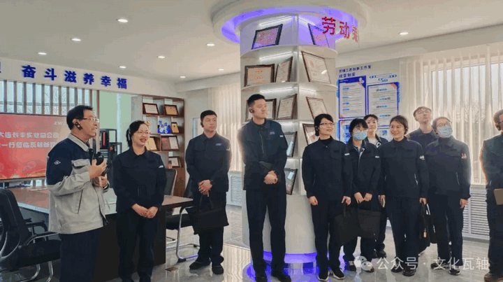 大连长丰实业有限公司领导来瓦轴参观交流(图1)