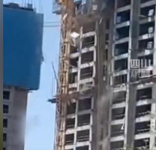 甘肃3名工人坠亡后续：罪魁祸首曝光现场画面流出更多细节被扒(图6)