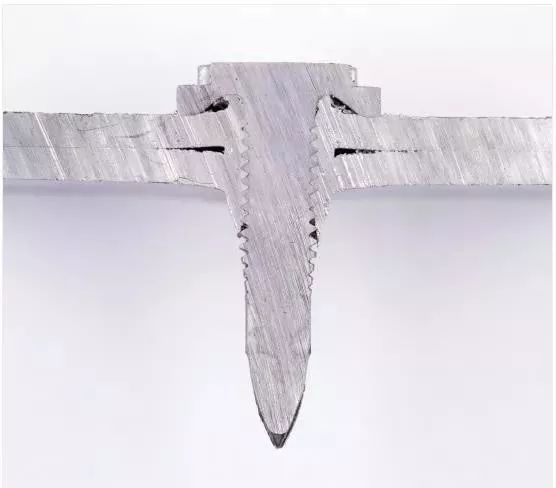 热融紧固技术拧螺丝的新境界宝马奔驰奥迪都在用(图1)