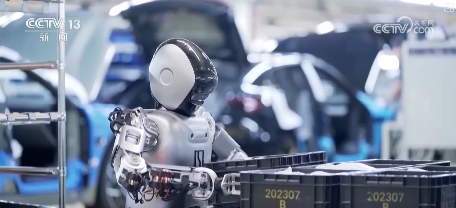 “赛博师傅”默契协同智能决策推动提质增效“中国制造”迈入全要素协同智能化新阶段(图26)