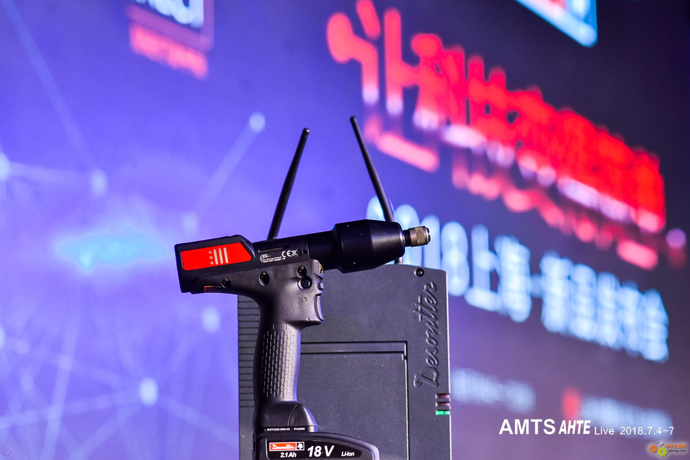 加速“工业40”变革——马头动力工具将携“CONNECT智能拧紧中枢”亮相工博会(图1)