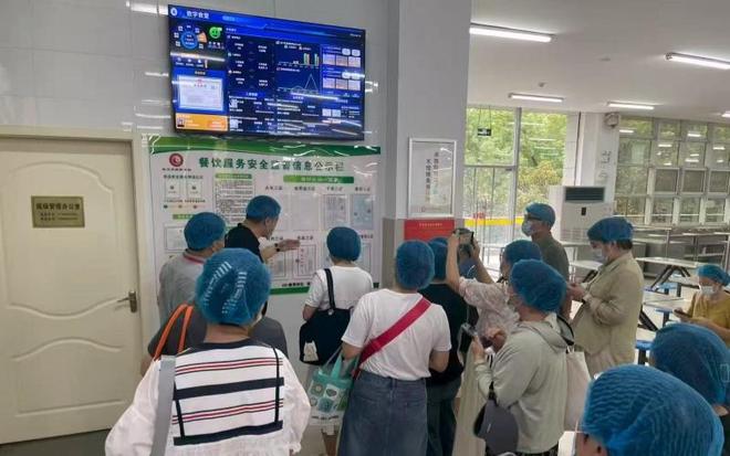 一把“金钥匙”破解校园食安难题(图2)