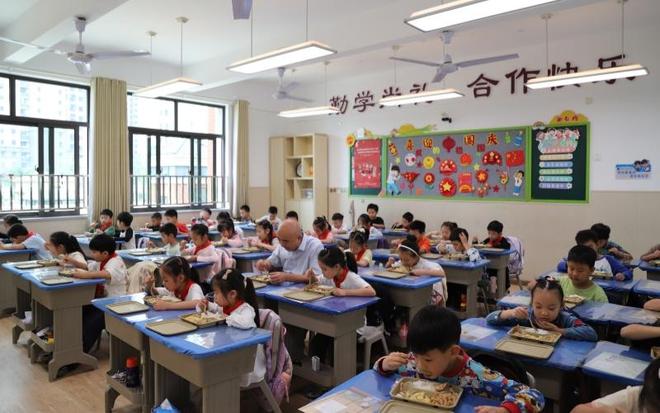 一把“金钥匙”破解校园食安难题(图3)