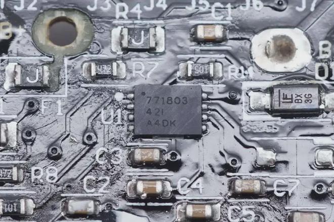 想了解电动工具电池包在用的锂保芯片?我们拆了六款给你看(图5)