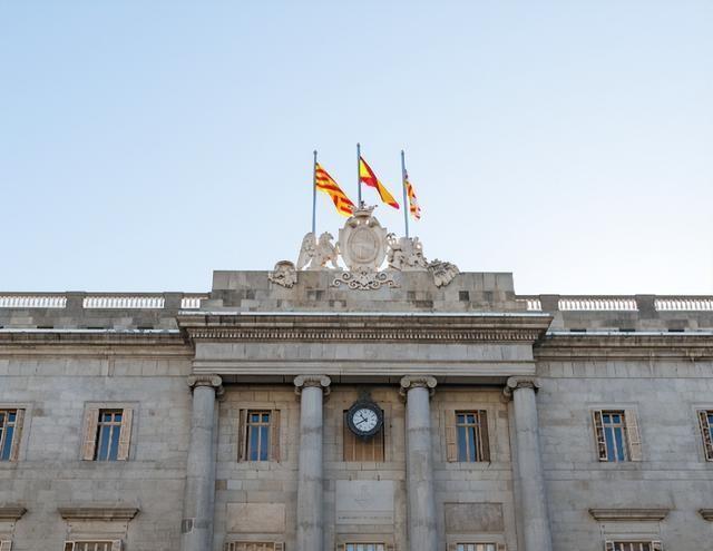 欧洲顶不住了！这回荷兰是真的慌了不暂停干预根本收不住场！(图3)