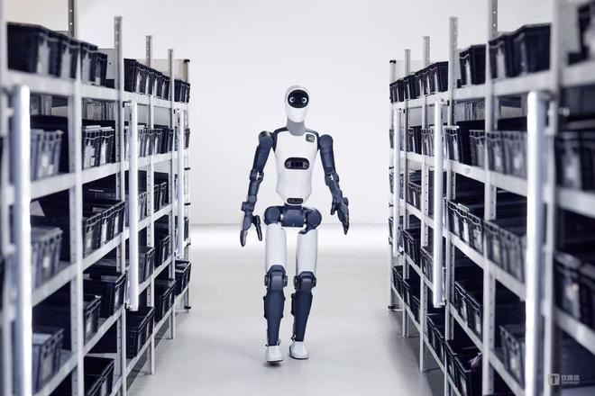 蛰伏后的爆发：思灵机器人从工业场景迈向物理AI(图4)