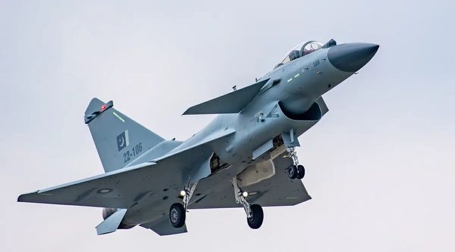 日本研究完印巴空战后得出结论中国不讲武德！(图3)