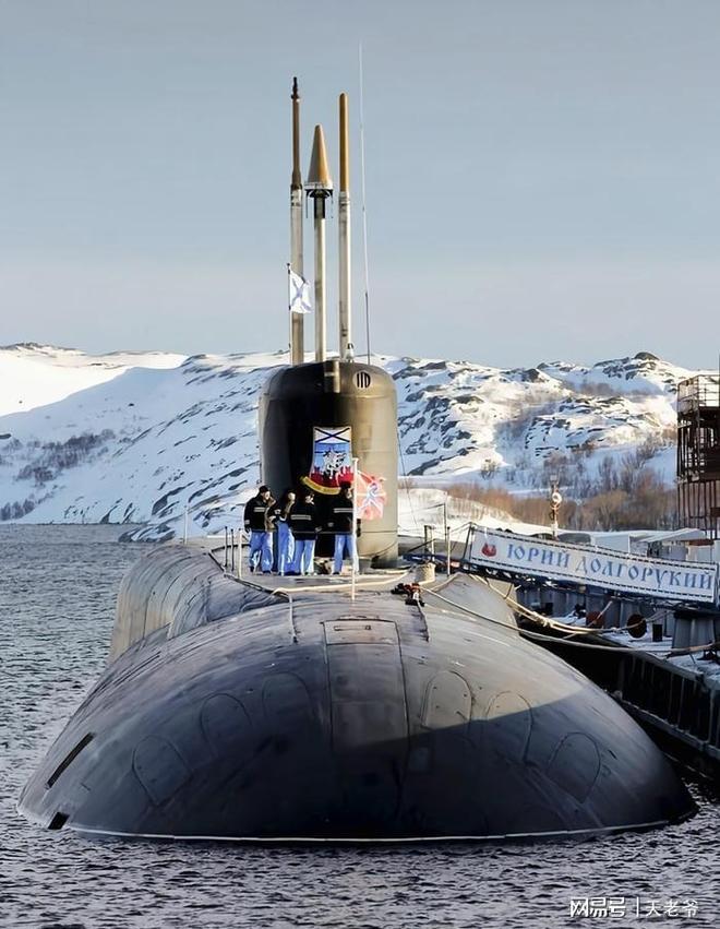 俄罗斯核武器——“北风之神”级核潜艇(图3)