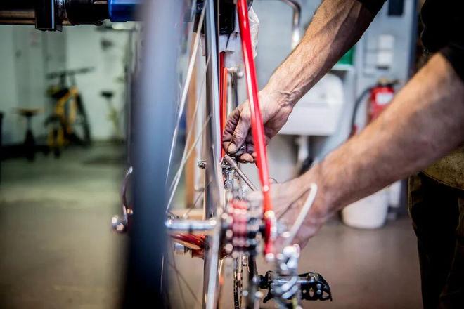 相同轴承不同命运:你的保养是“续命”还是“折寿”?(图1)