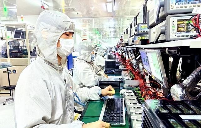 两会后必看!大厂收缩、房子不涨2026年普通人的钱到底从哪来?(图10)