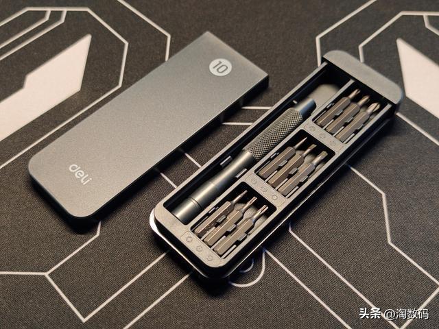 廉价国货验票：￥8块9得力龙鳞铝柄精密螺丝刀10件套开箱简评(图2)