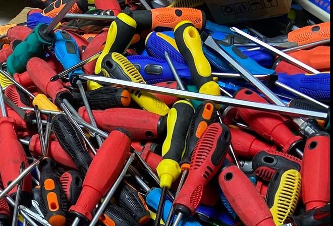 从濒临倒闭到登上NBA赛场大屏国产螺丝刀成老外的梦中情刀！(图4)